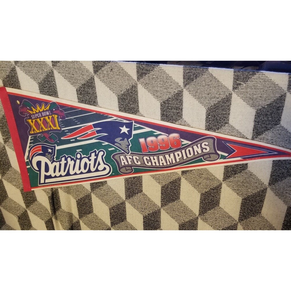 Vintage Official New England Patriots Super Bowl XXXI Felt Pennant NFL 1996